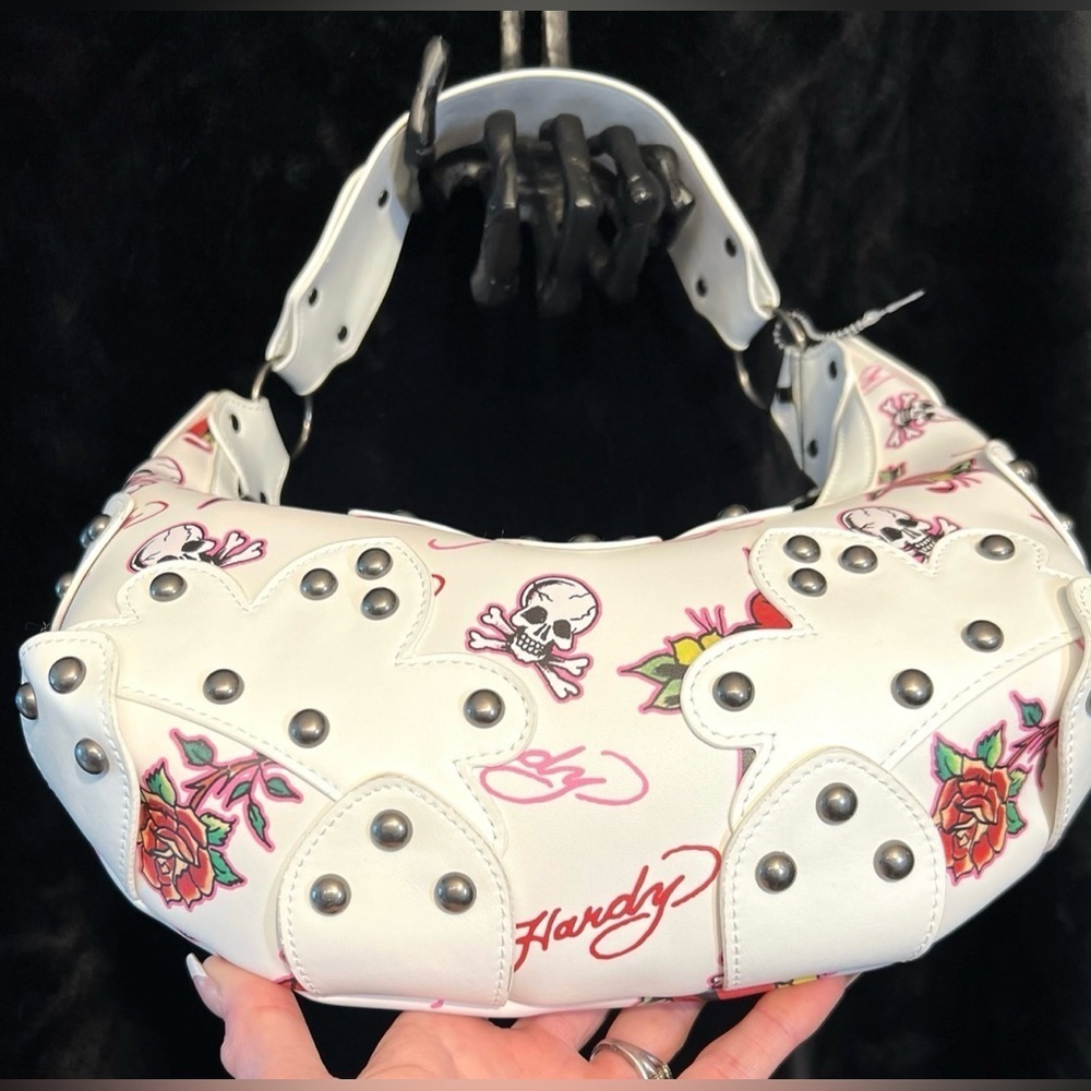 ☠️❤️ ED HARDY WHITE SHOULDER HOBO
BAG-NWT☠️❤️ - Picture 4 of 12